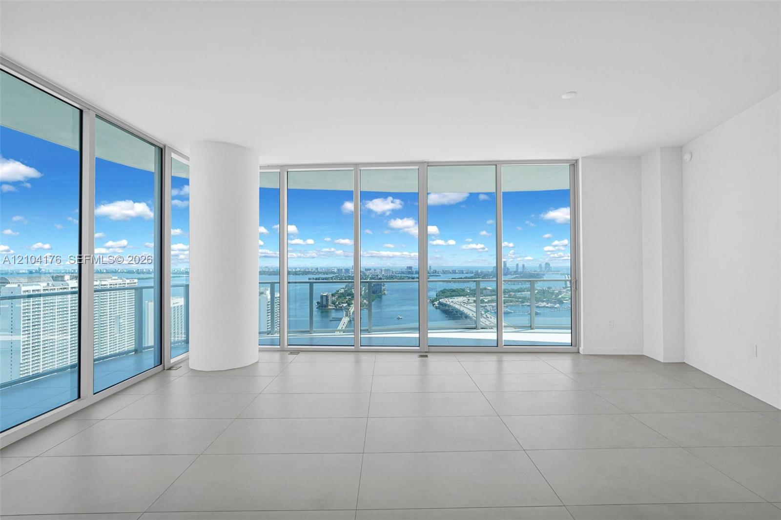 1400 Biscayne Blvd # 3806, Miami FL 33132