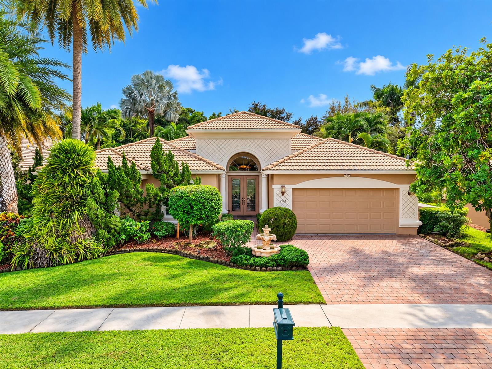 6946 MILANI Street, Lake Worth FL 33467