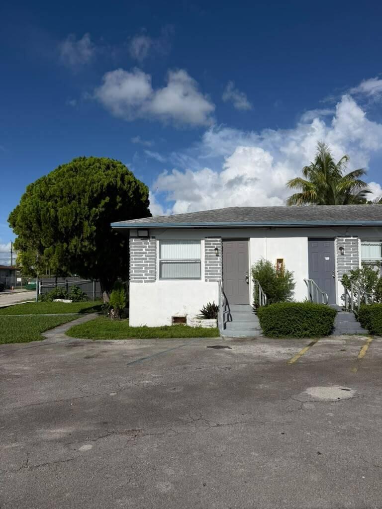 1239 NE 110th Street, Miami FL 33161