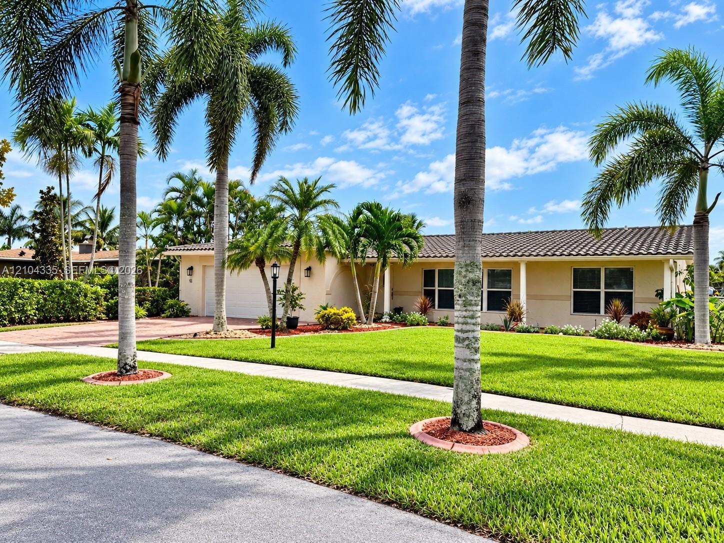 11031 NW 22nd St, Pembroke Pines FL 33026