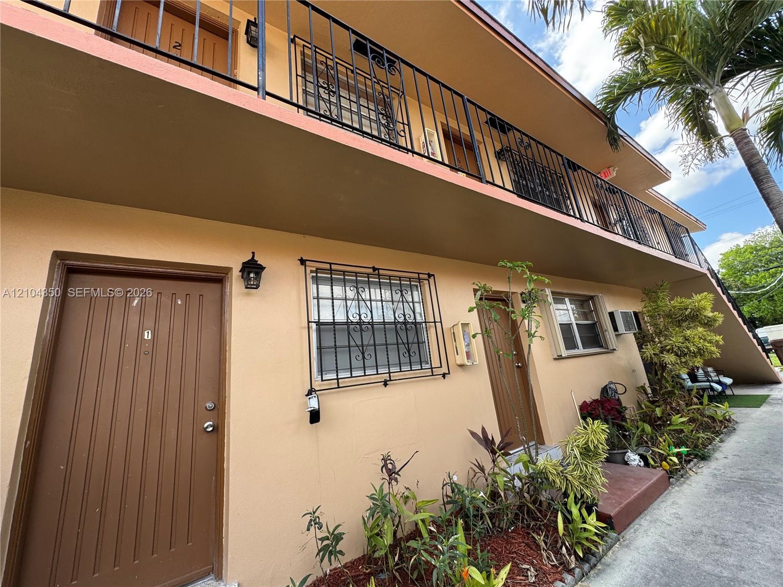 20 W 37th St # 2, Hialeah FL 33012