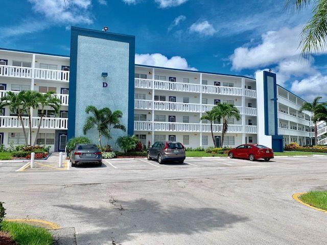 2060 Exeter D, Boca Raton FL 33434