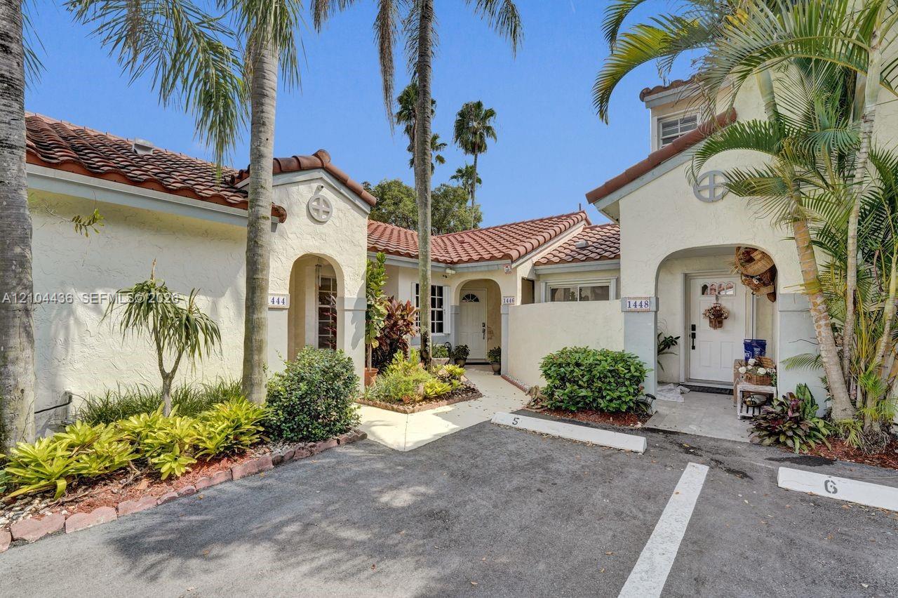 1446 Springside Dr, Weston FL 33326
