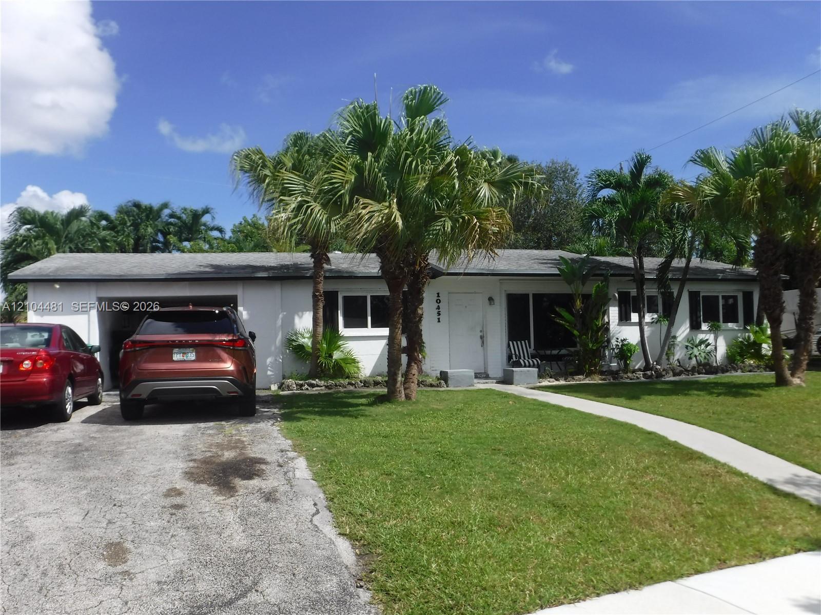 10451 SW 202nd Ter, Cutler Bay FL 33189