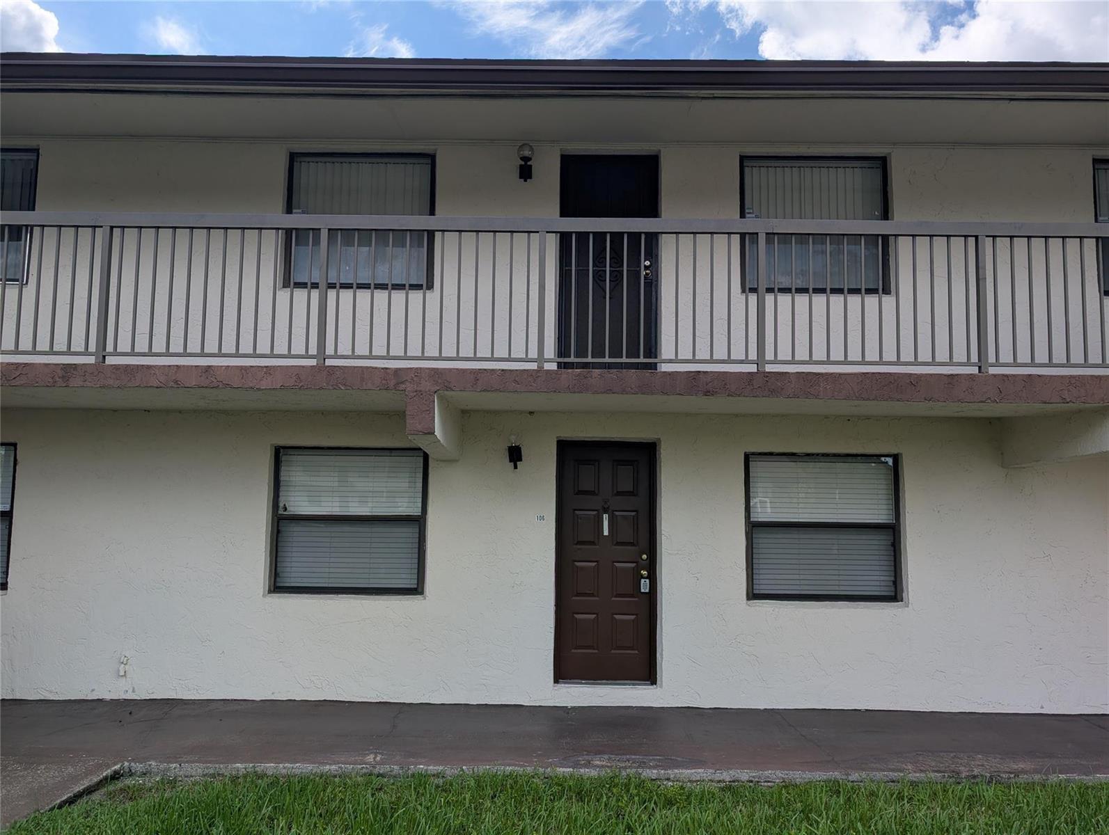 6040 Shaker Wood Circle, Tamarac FL 33319