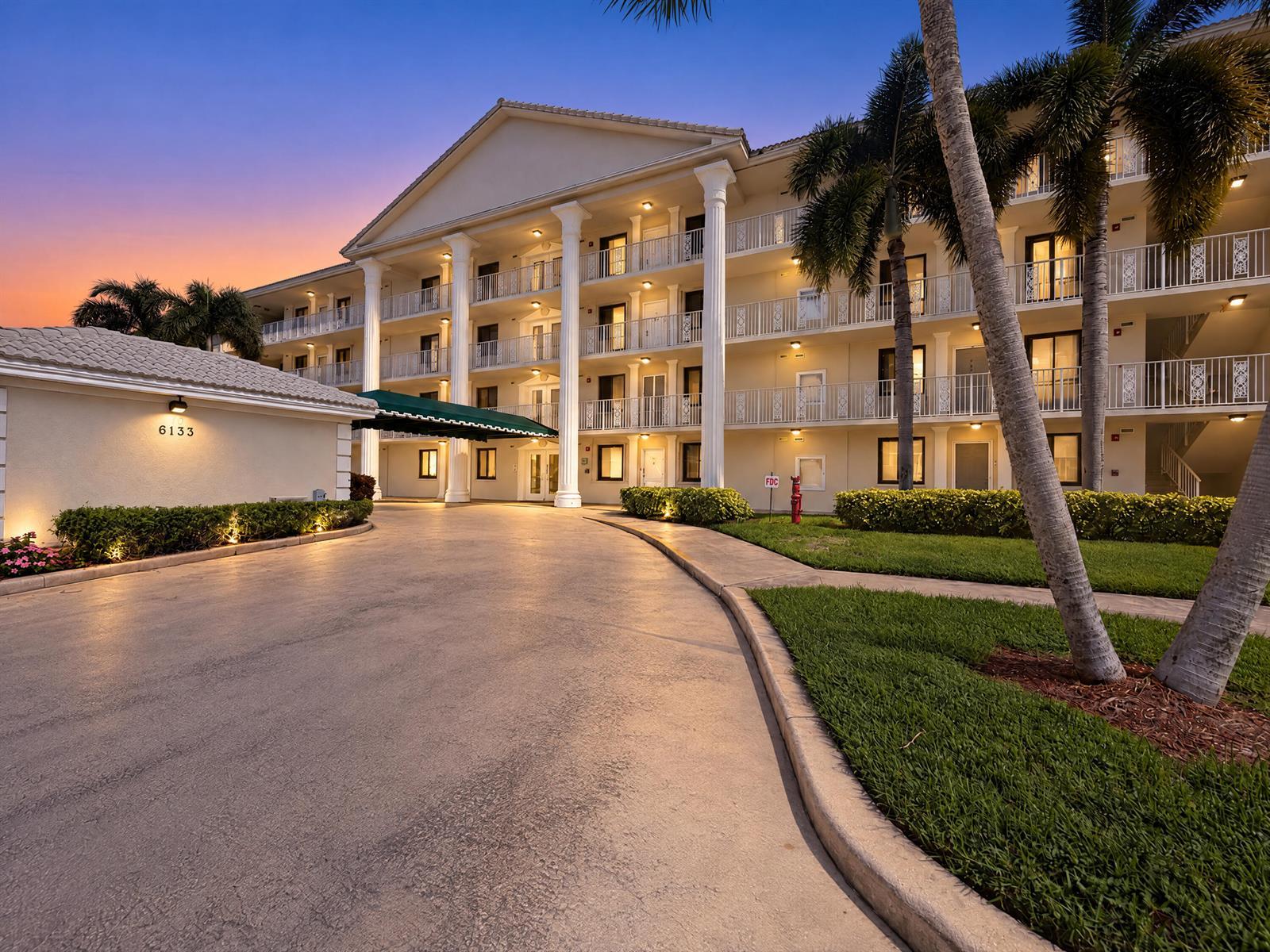 6133 BALBOA # 405, Boca Raton FL 33433