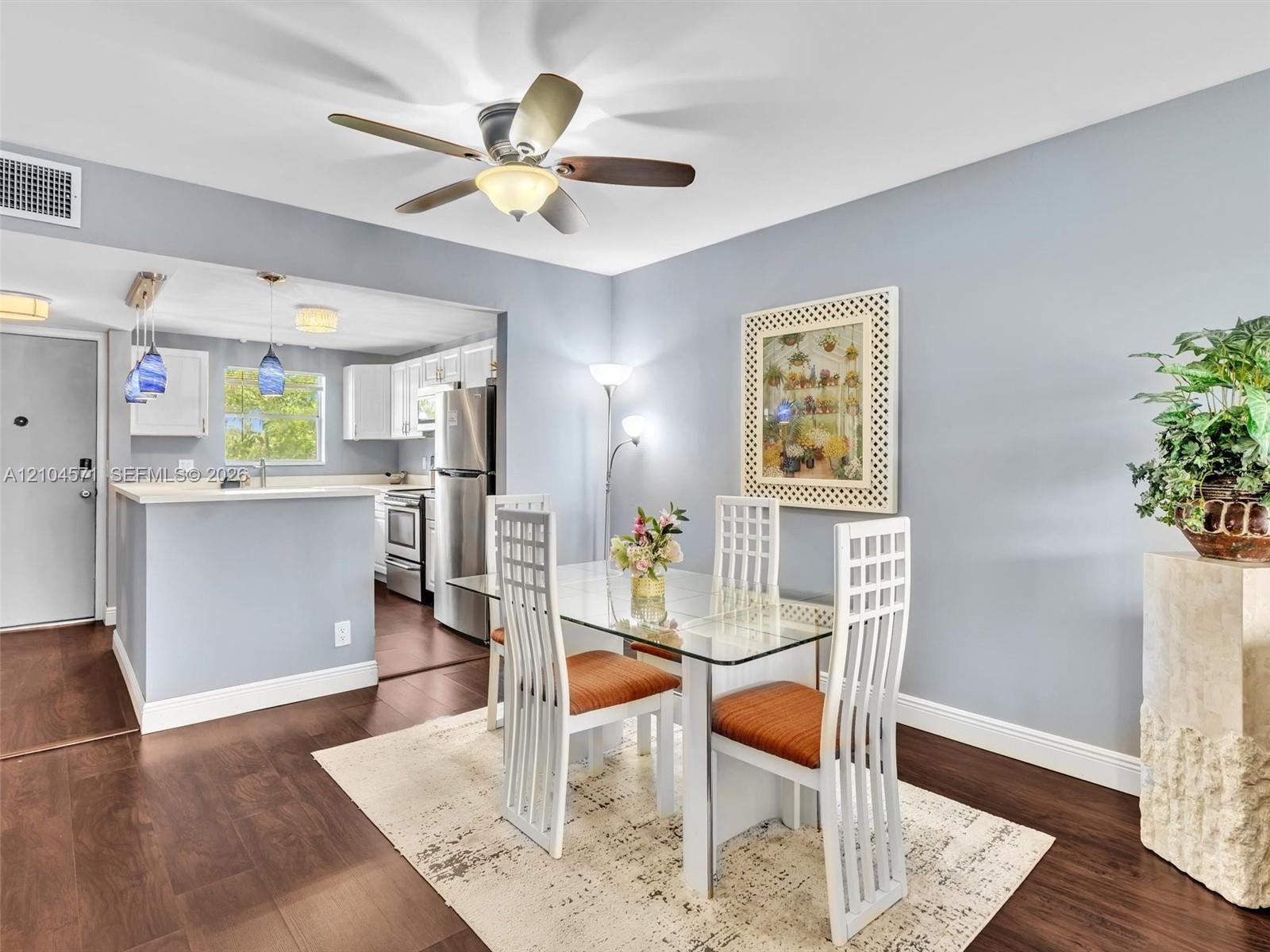 700 SE 6th Ave # 201, Deerfield Beach FL 33441