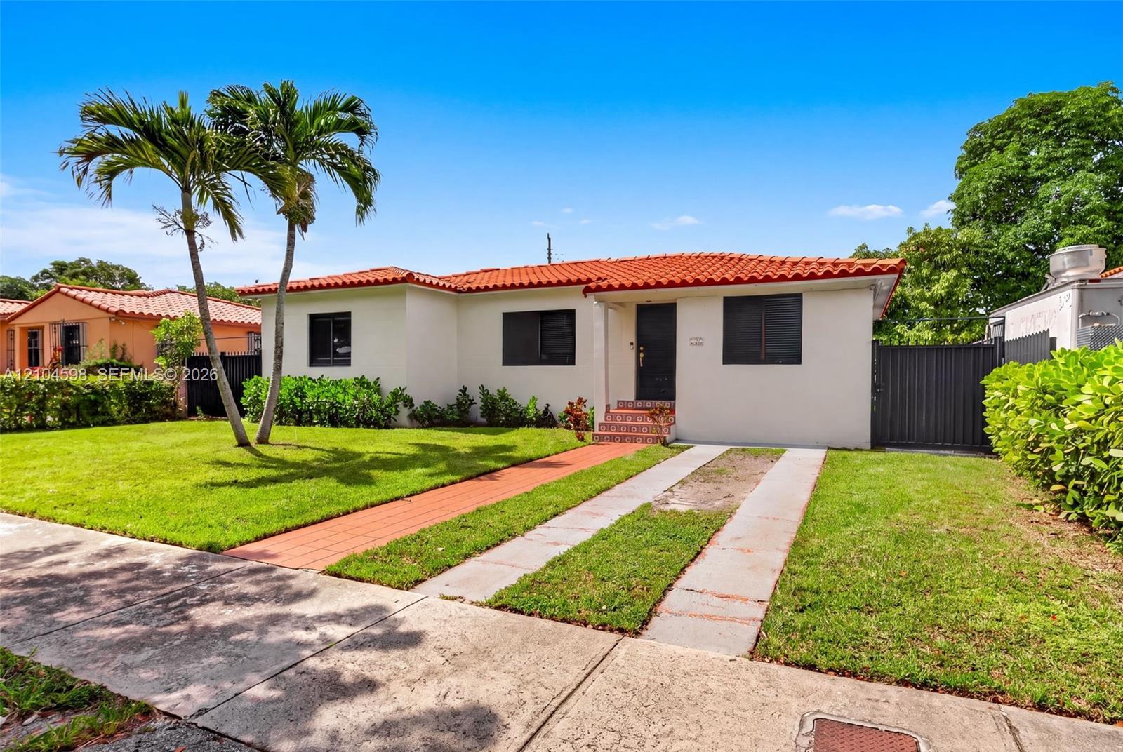 220 SW 51st Ct, Miami FL 33134