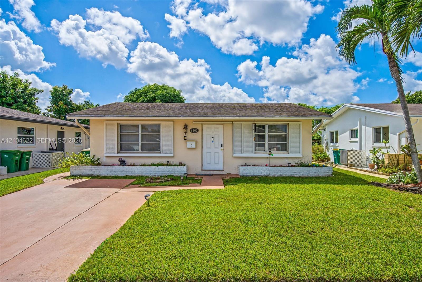 6802 NW 58th Ct, Tamarac FL 33321