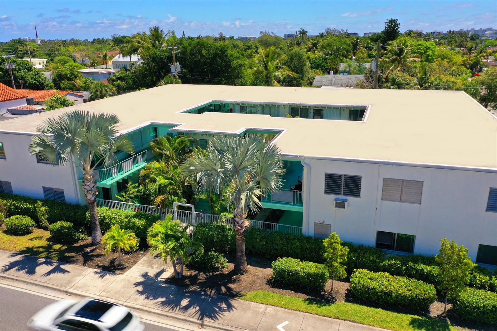 702 N Federal Highway # A8, FL 33460