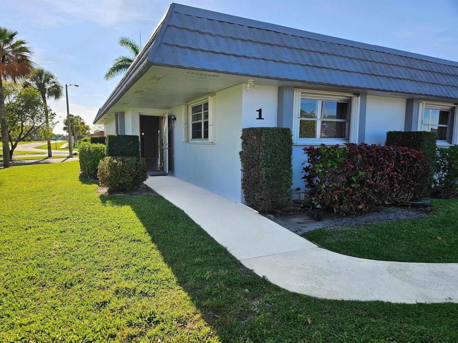 2886 Fernley Drive E # 1, West Palm Beach FL 33415