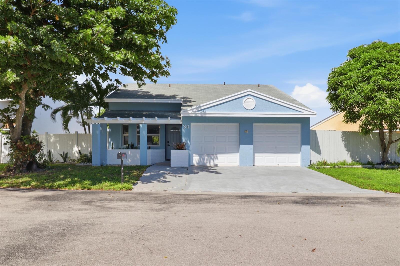 34 Paxford Lane, Boynton Beach FL 33426