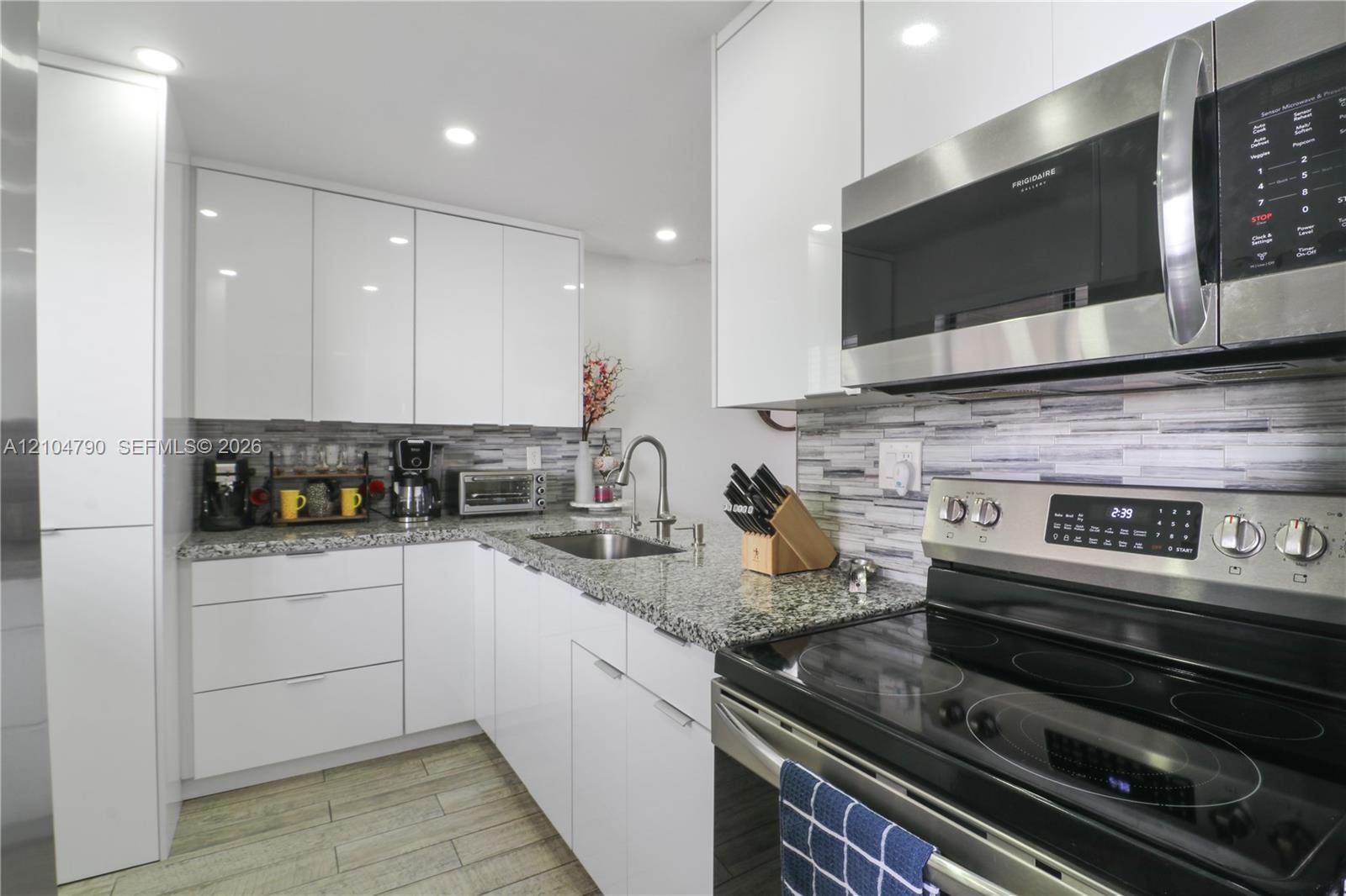8075 SW 107th Ave # 312, Miami FL 33173