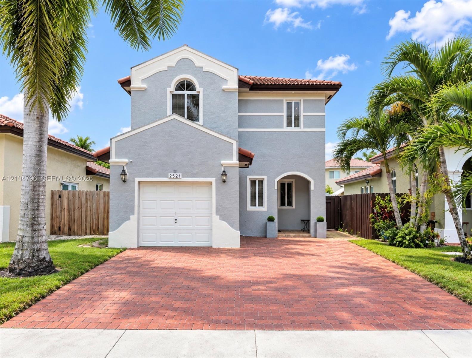 2521 NE 41st Ave, Homestead FL 33033