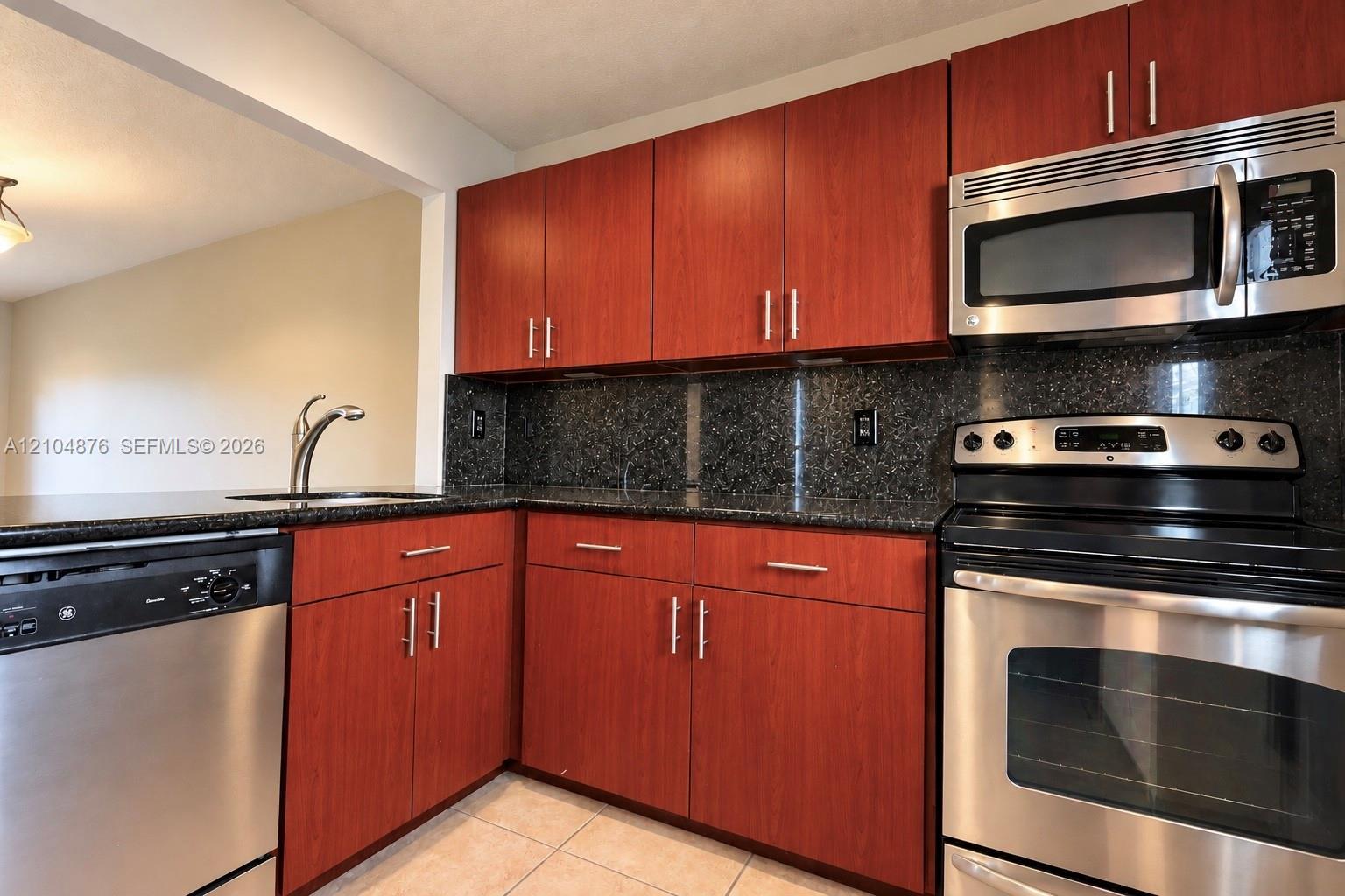 7860 Camino Real # L405, Miami FL 33143