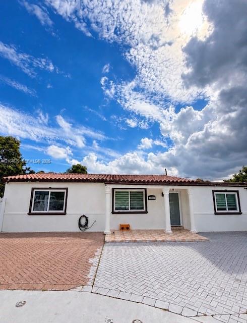 1078 NW 145th St, Miami FL 33168