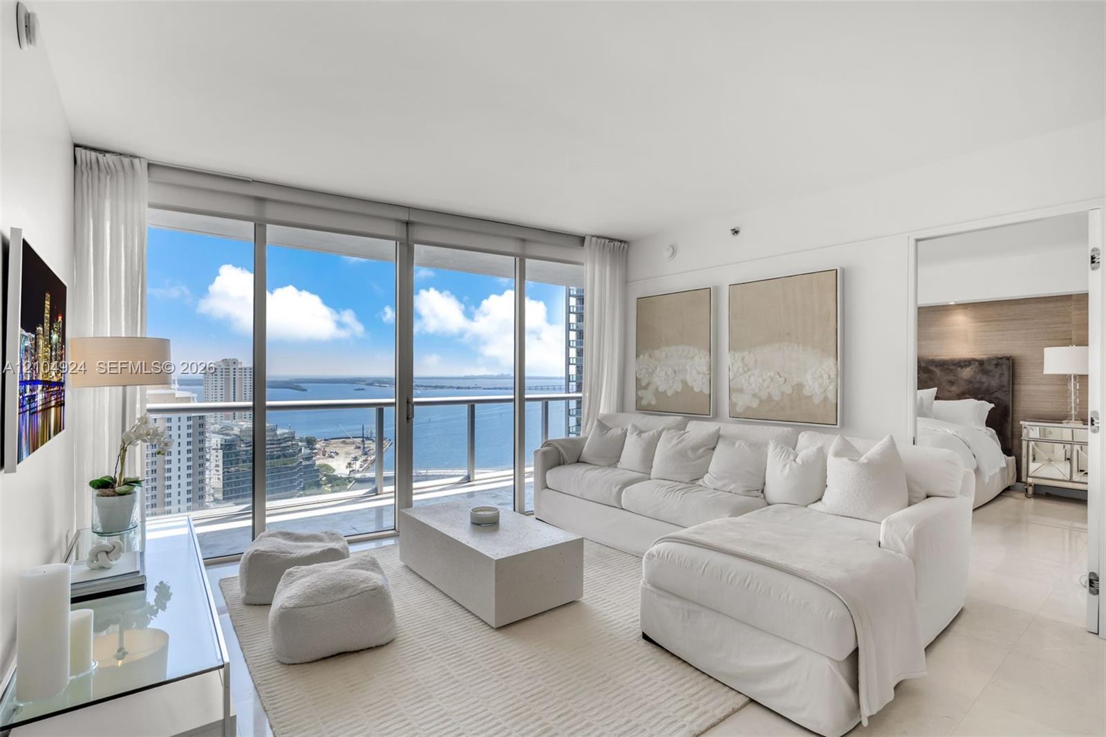 465 Brickell Ave # 2703, Miami FL 33131