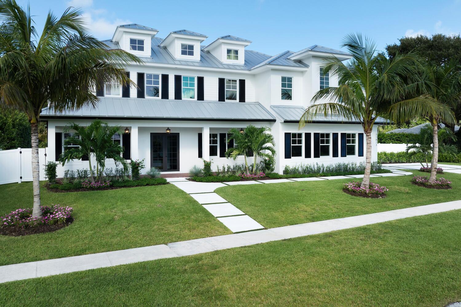 11823 LAKE SHORE Place, North Palm Beach FL 33408