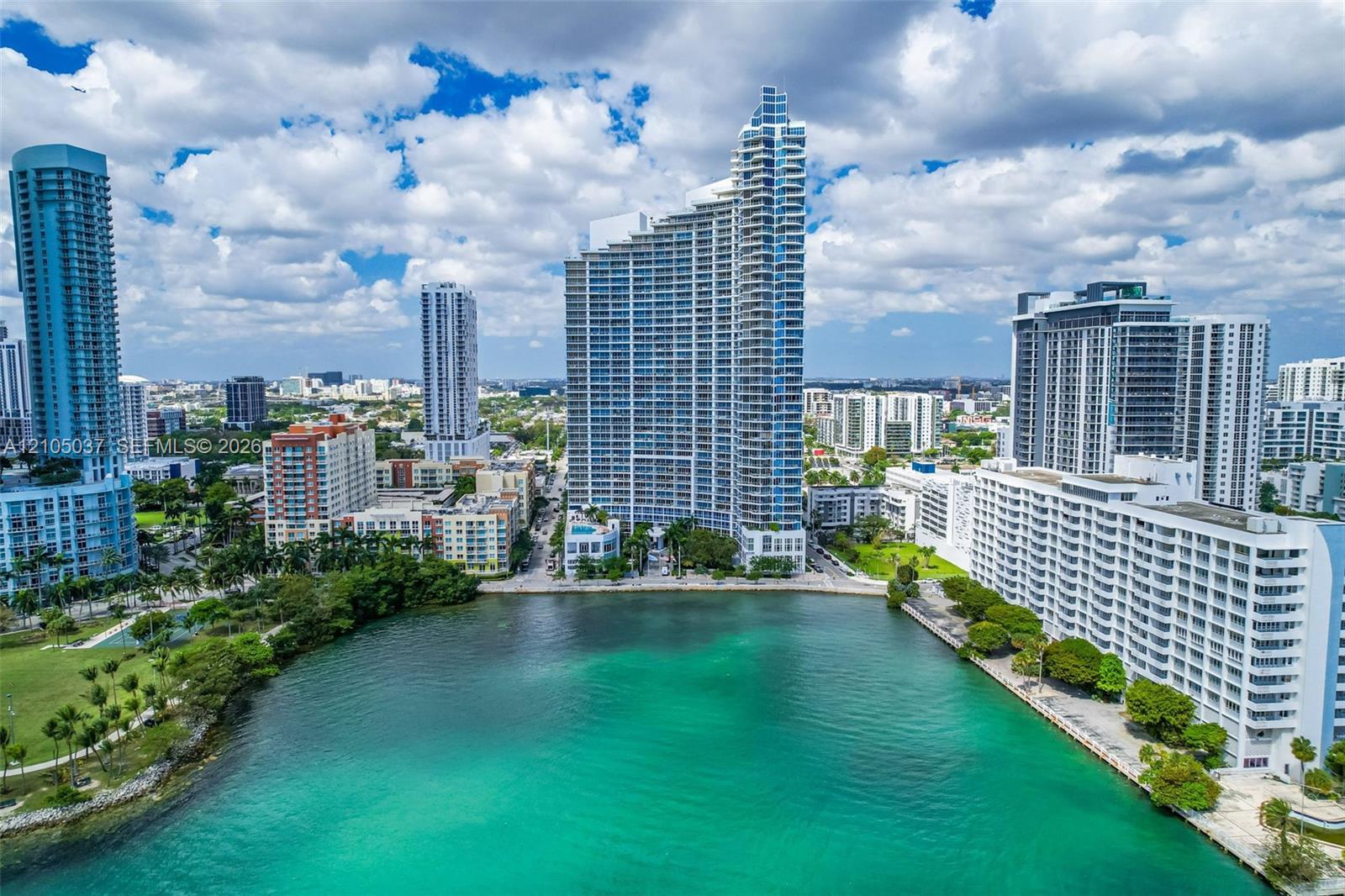 2020 N Bayshore Dr # 1902, Miami FL 33137