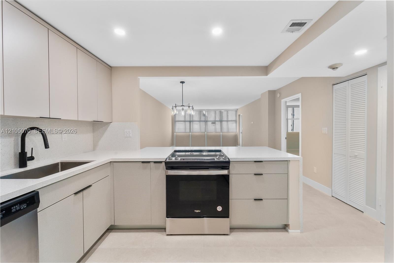 1420 Brickell Bay Dr # 1202E, Miami FL 33131