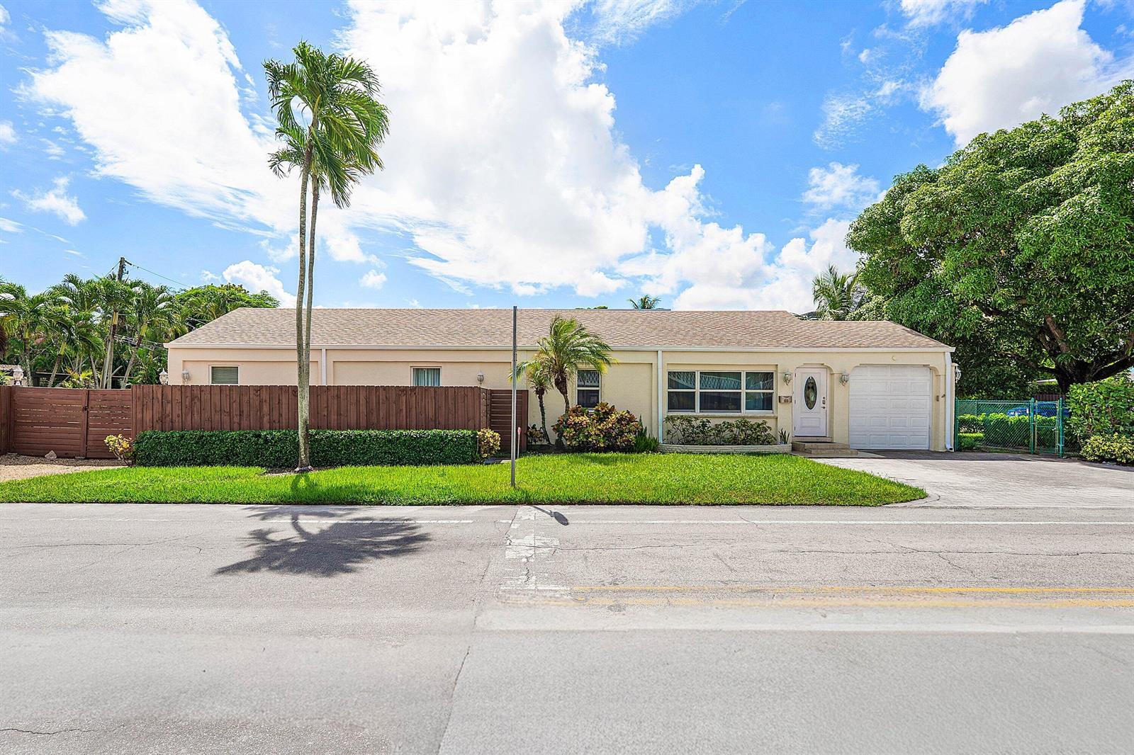 800 NE 6TH Street # 1, Fort Lauderdale FL 33304