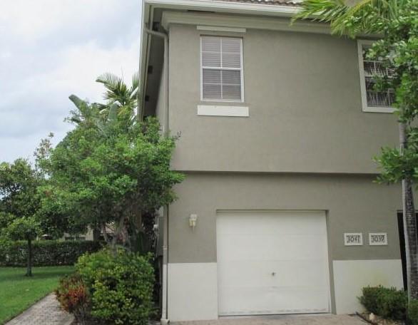 3041 Laurel Ridge Circle, Riviera Beach FL 33404