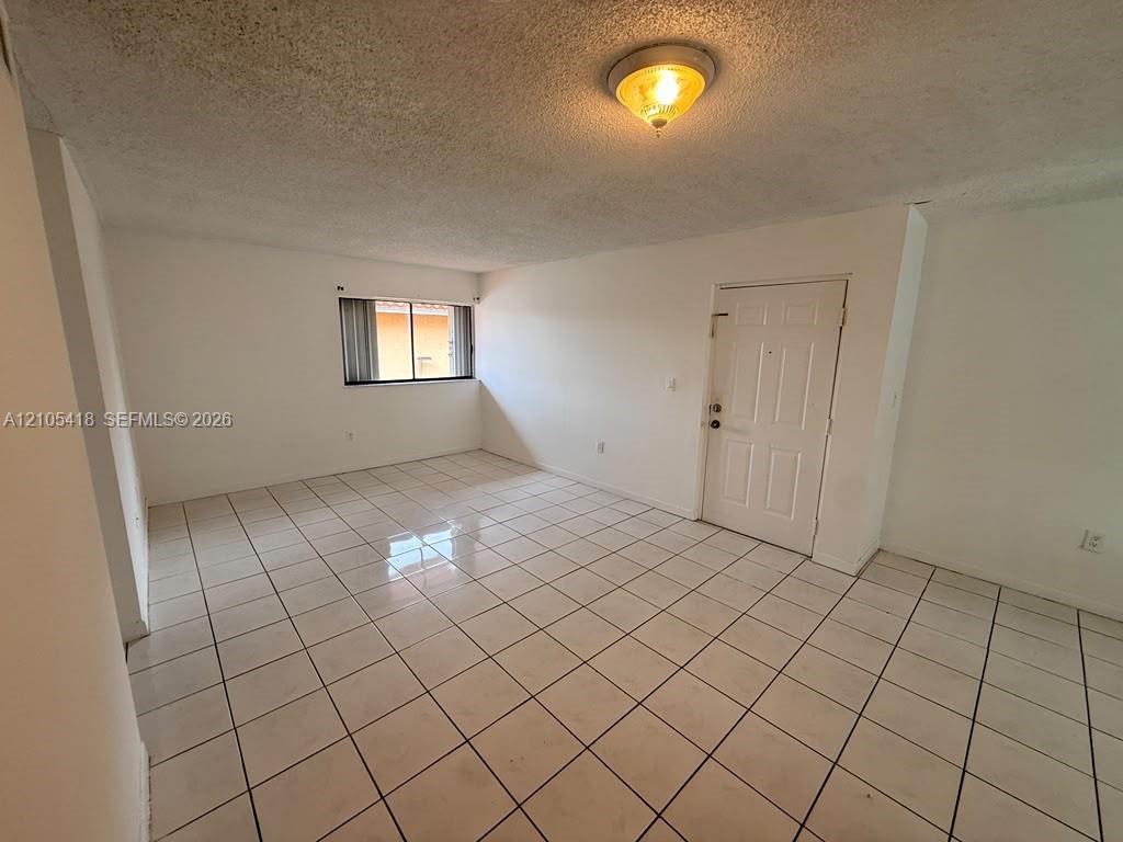 2745 W 61st Pl # 204, Hialeah FL 33016