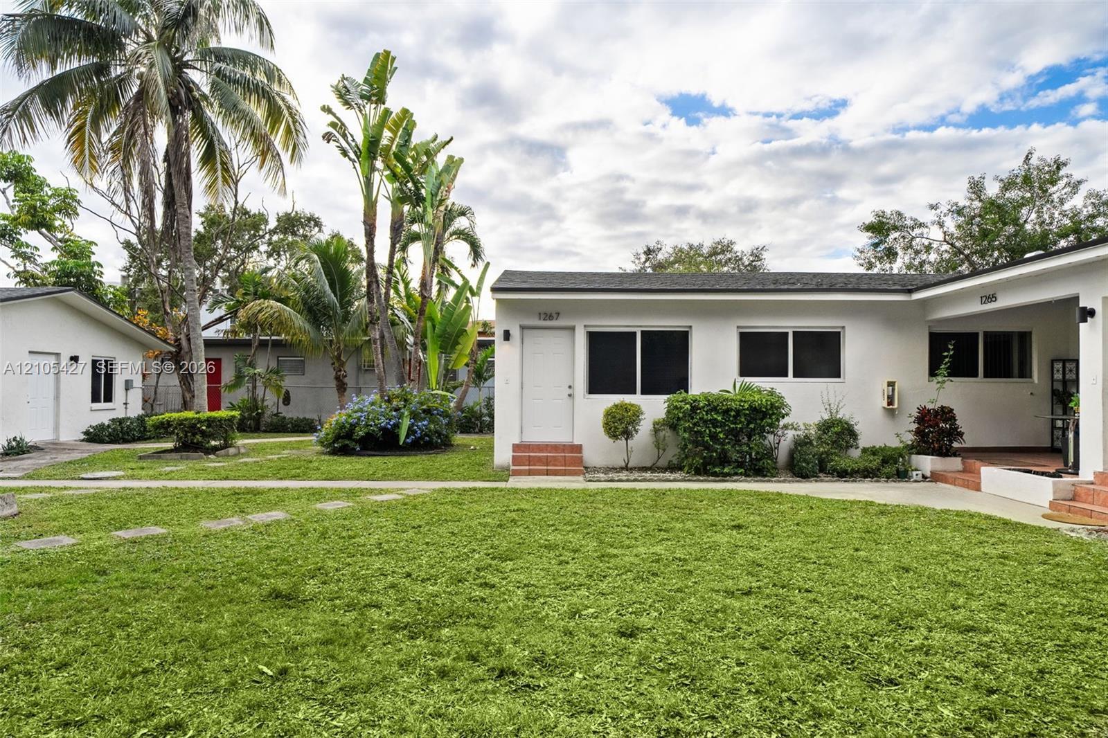 1267 NE 127th St # 1, North Miami FL 33161