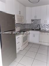 405 S Pine Island Rd # 106D, Plantation FL 33324