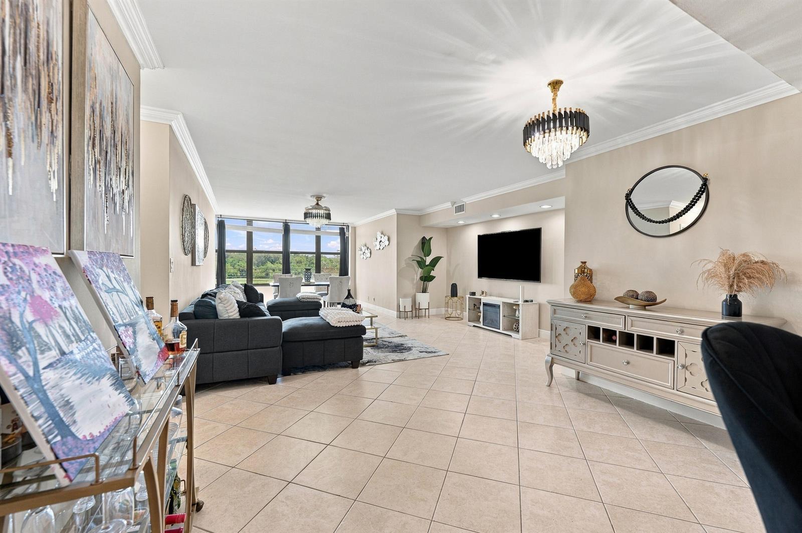 2766 Carambola Circle S # 305, Coconut Creek FL 33066