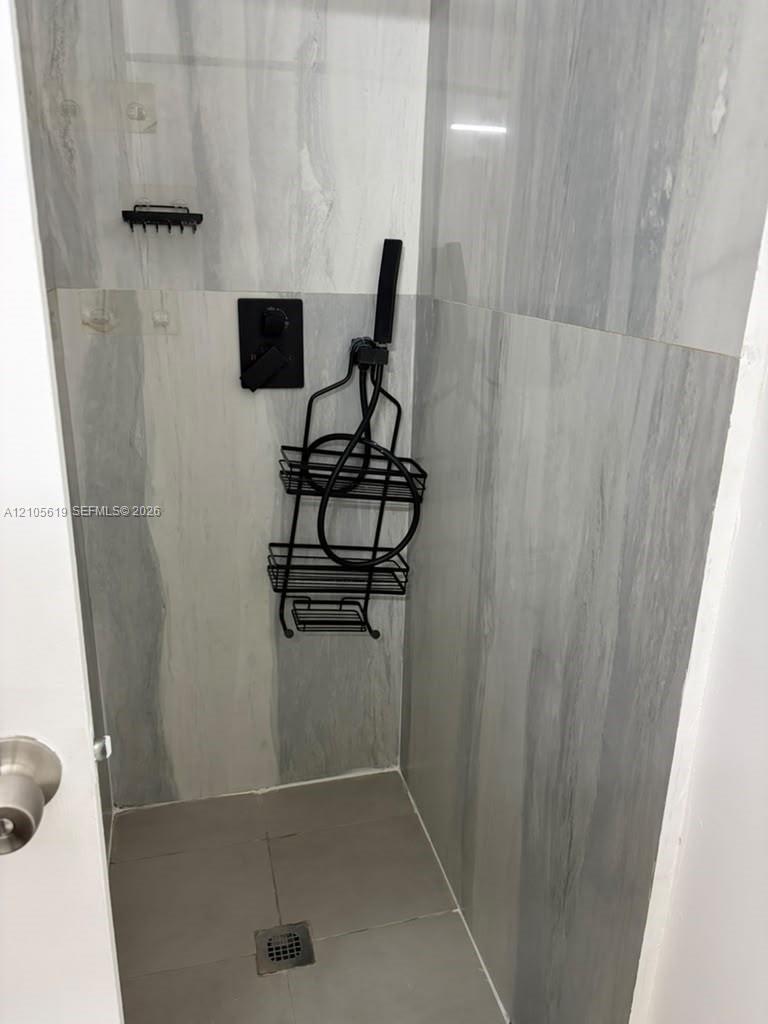 855 NW 3rd Ter # 11, Dania Beach FL 33004