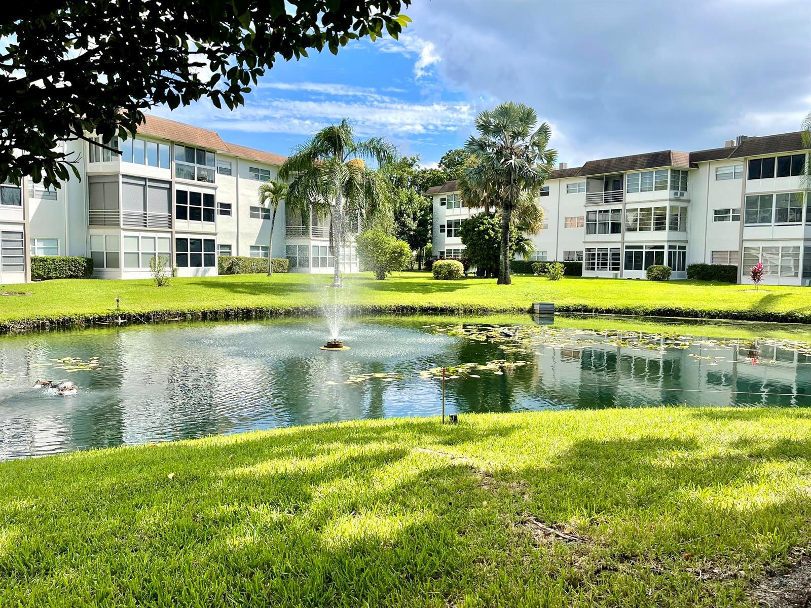 4701 NW 34th Street # 416, Lauderdale Lakes FL 33319