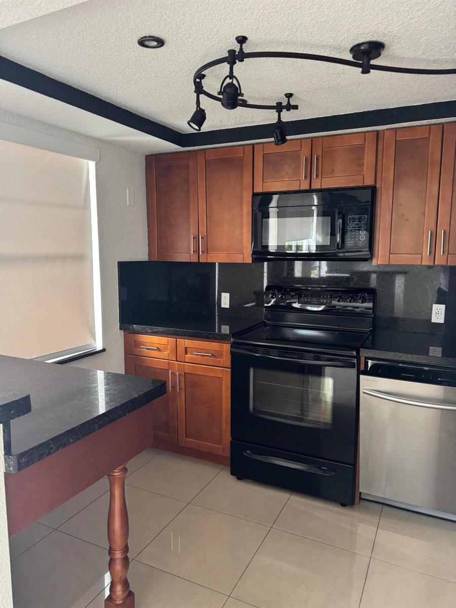 340 NW 19TH Street # 200, Boca Raton FL 33432