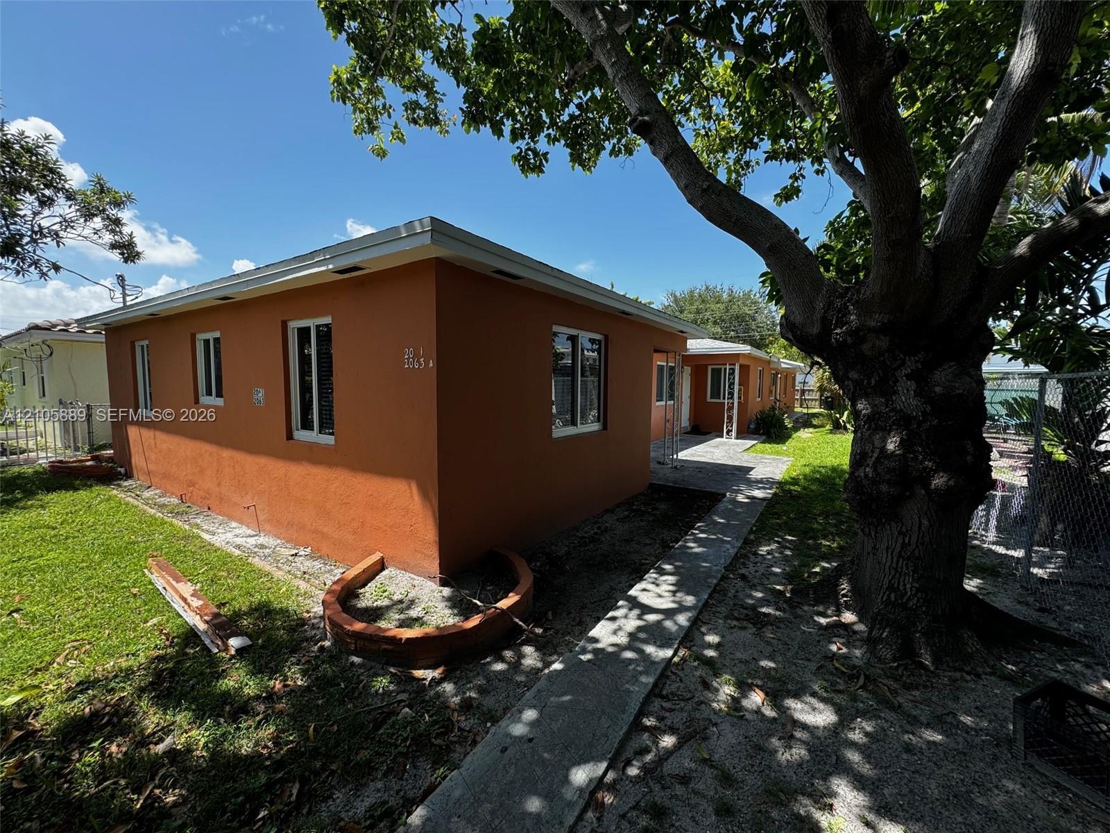 2063 NE 167th St # A, North Miami Beach FL 33162