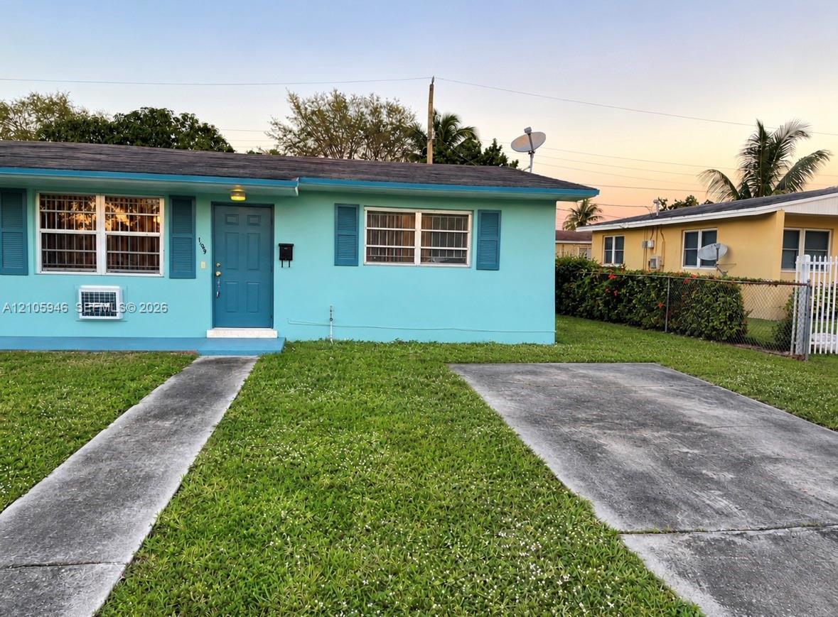 1195 NW 100th Ter # 1, Miami FL 33150
