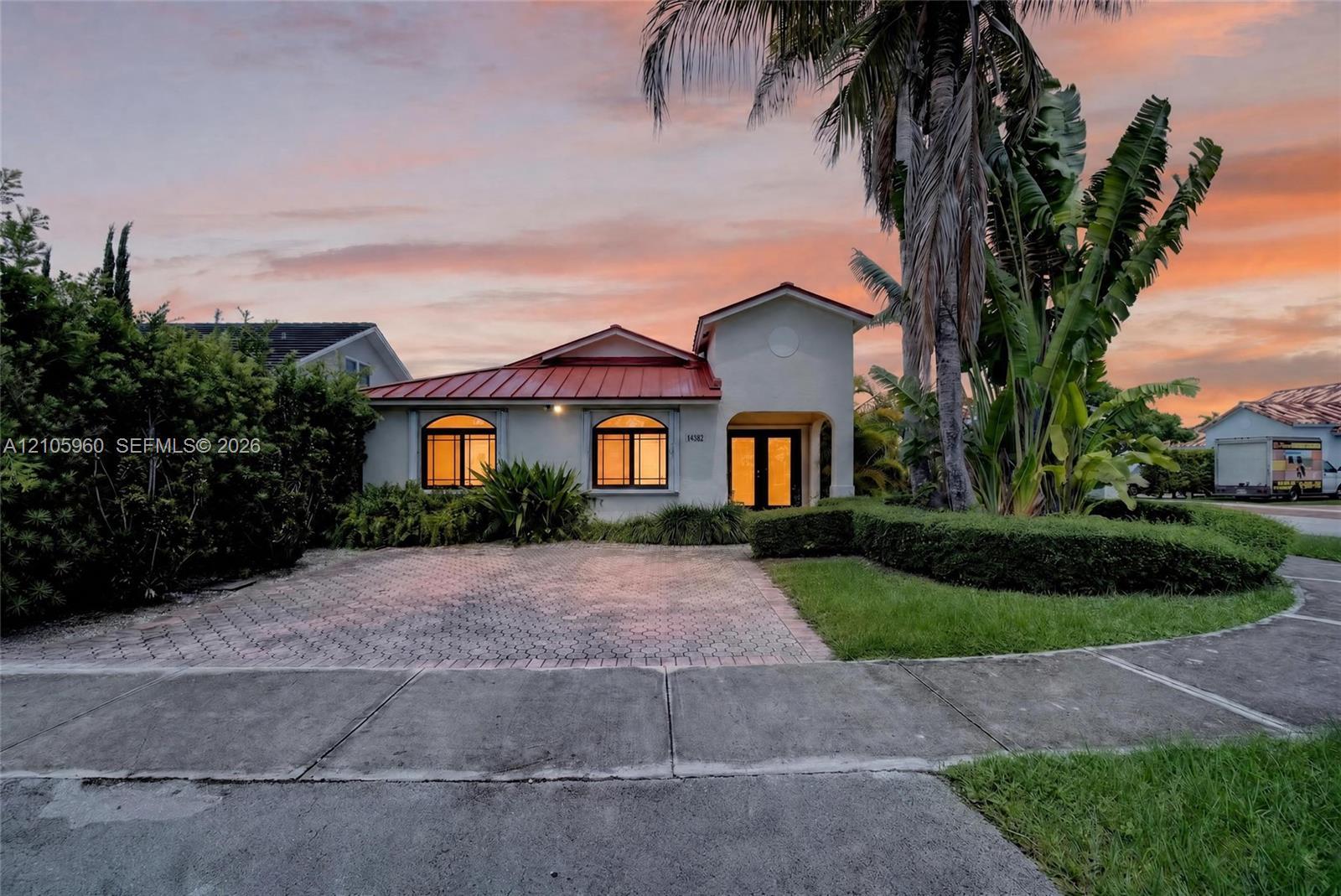3855 SW 149th Pl, Miami FL 33185