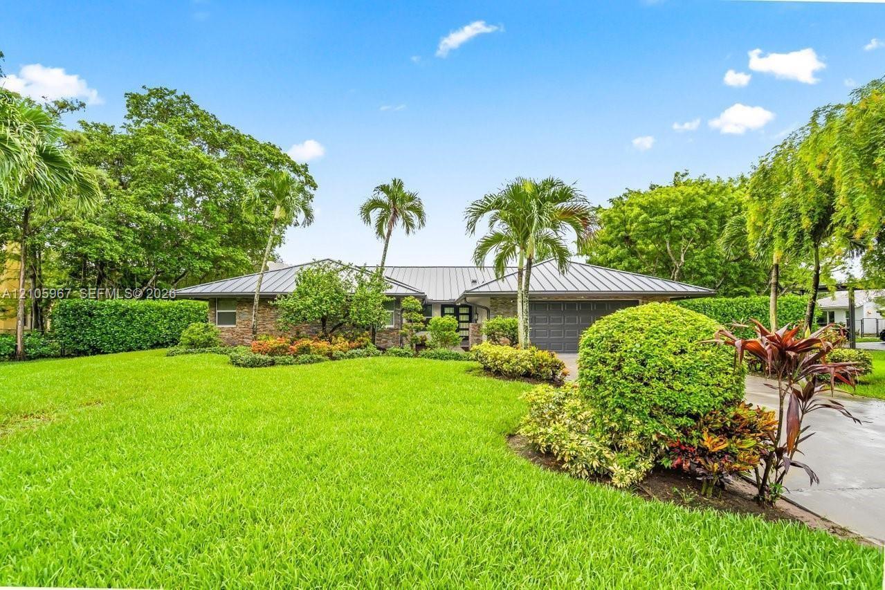 5966 NW 77th Ter, Parkland FL 33067