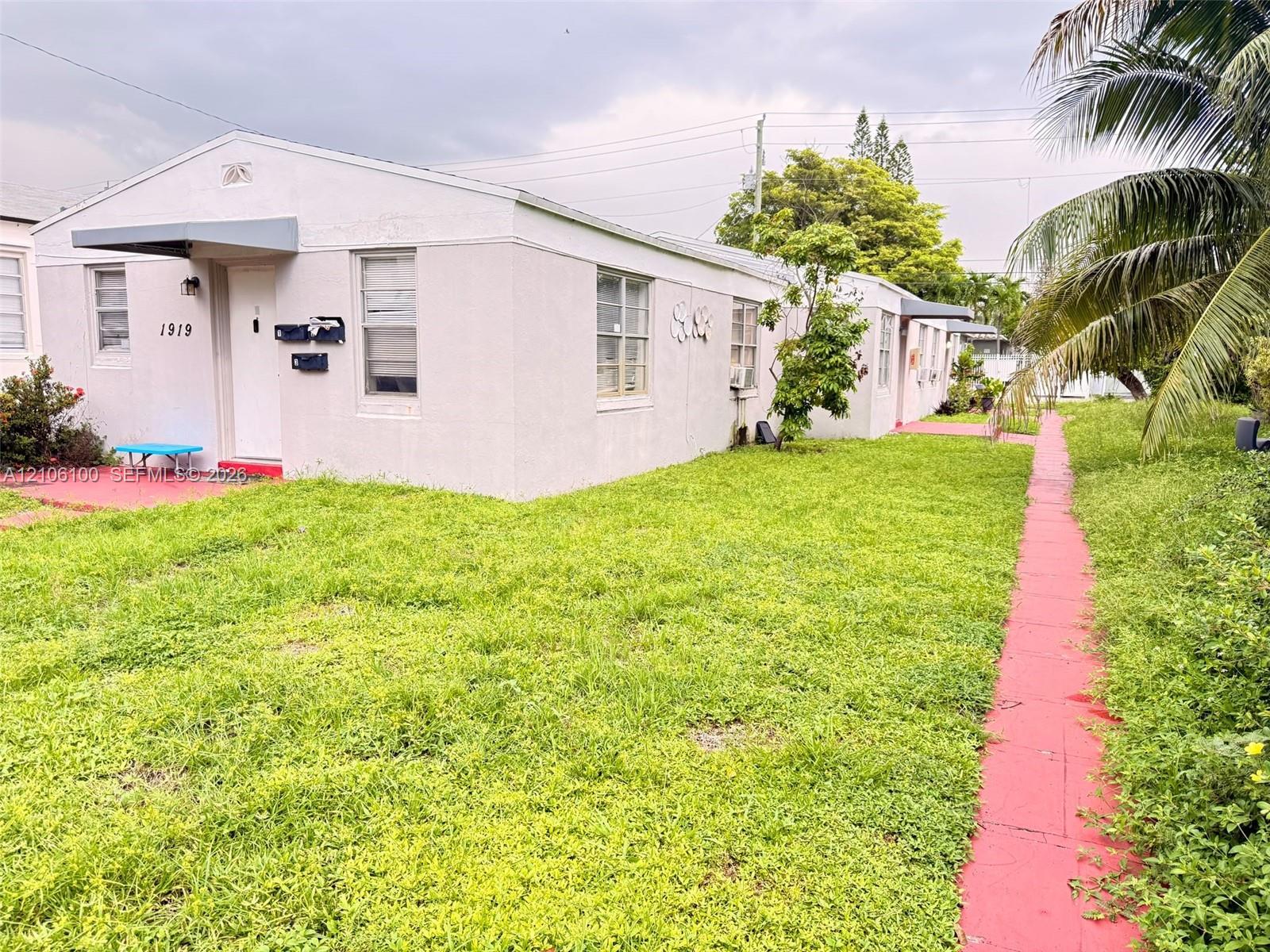 1919 Buchanan St # 2, Hollywood FL 33020
