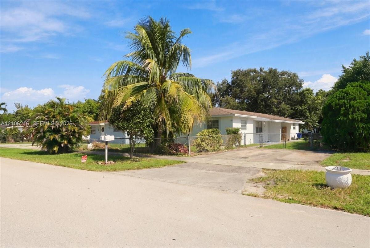 15741 NW 39th Ct # 1, Miami Gardens FL 33054
