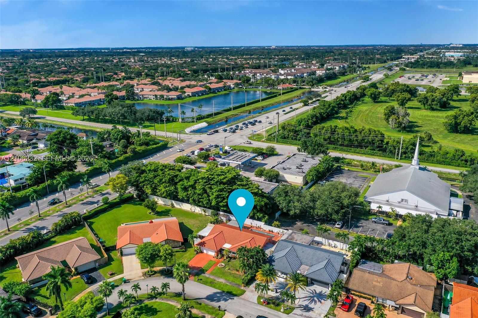 6537 NW 201st Ter, Hialeah FL 33015