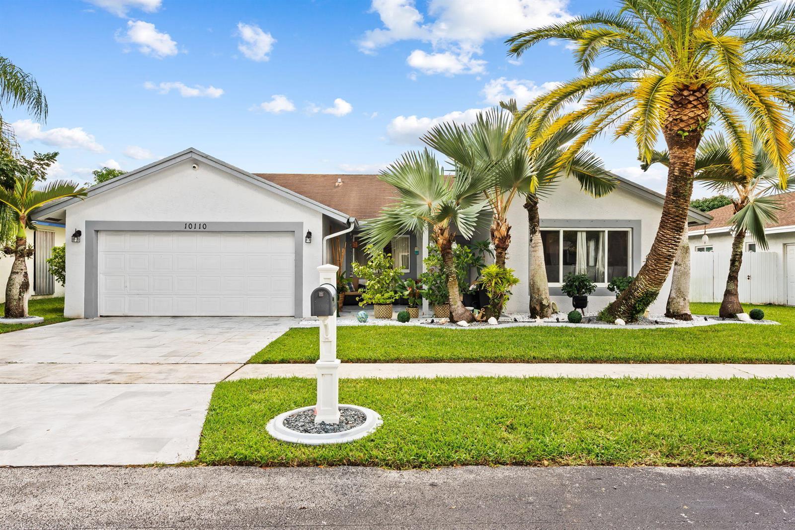 10110 SW 16TH Place, Davie FL 33324