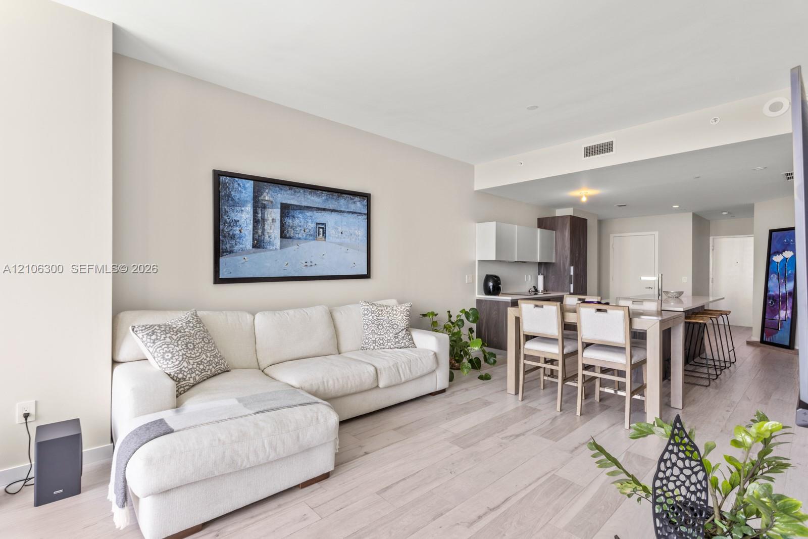 480 NE 31st St # 1005, Miami FL 33137