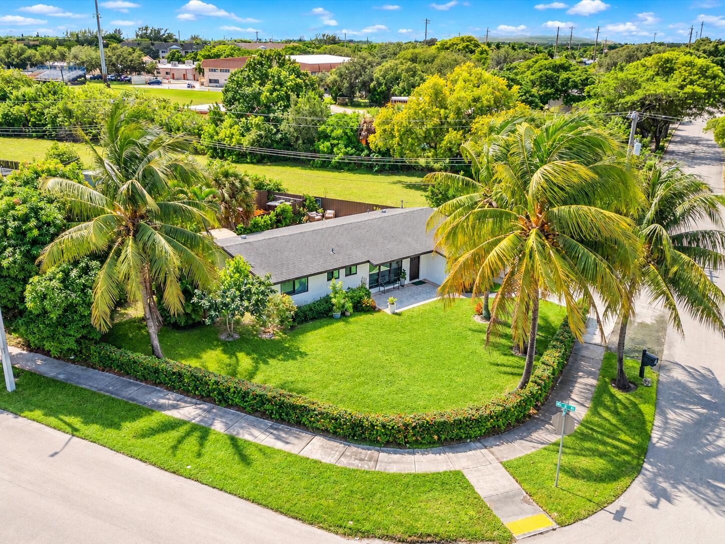 5051 NE 6TH Avenue, Deerfield Beach FL 33064