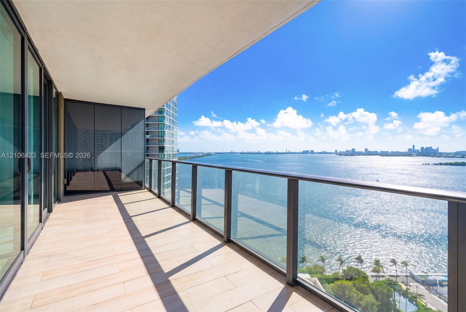 650 NE 32nd St # 2201, Miami FL 33137