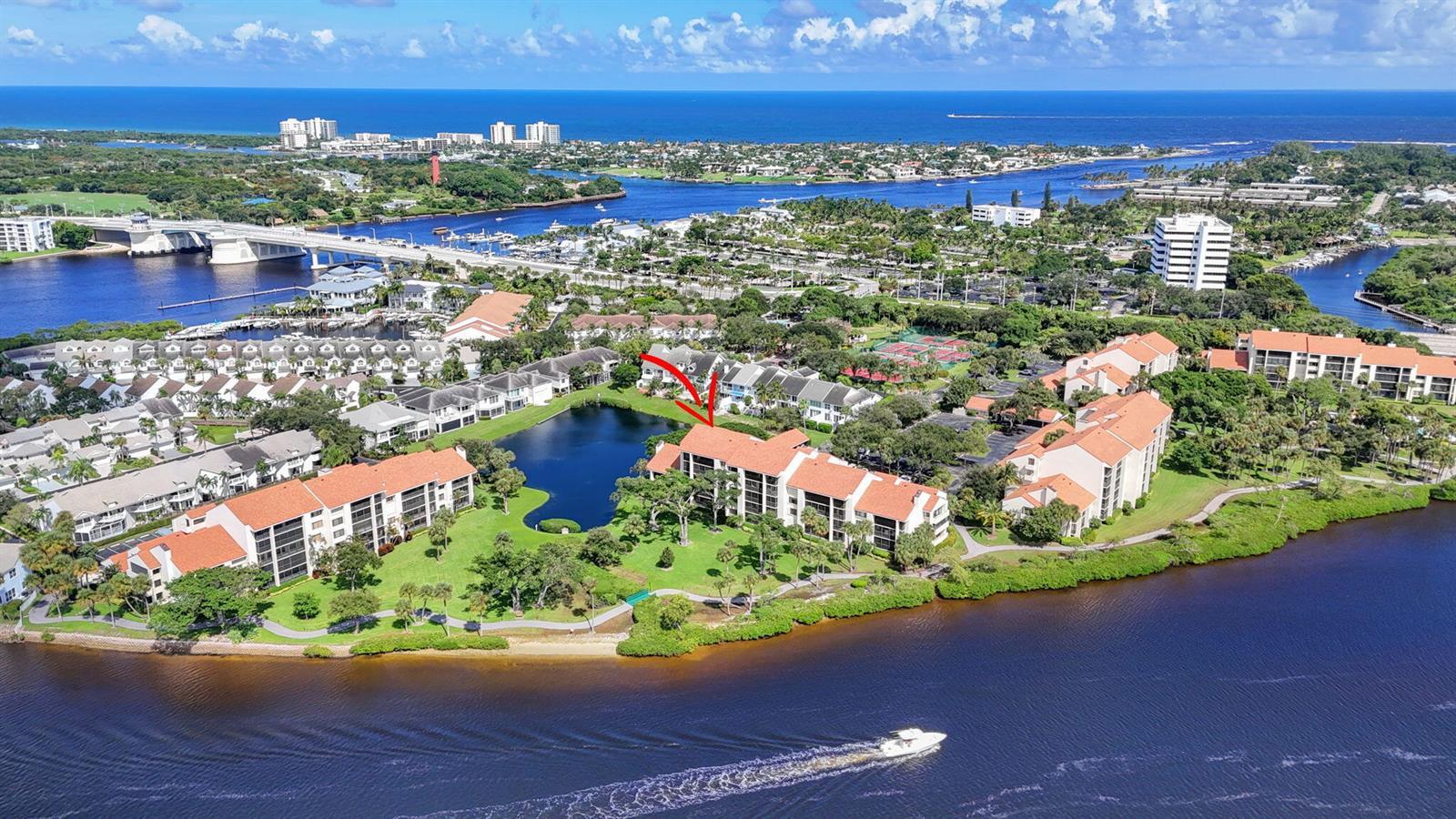 1000 N US Hightway 1, Jupiter FL 33477