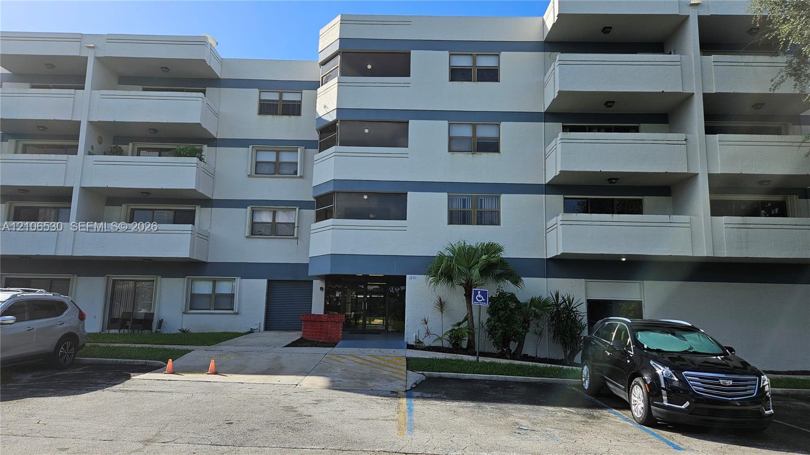 1891 N 61st Ave # B104, Hollywood FL 33024