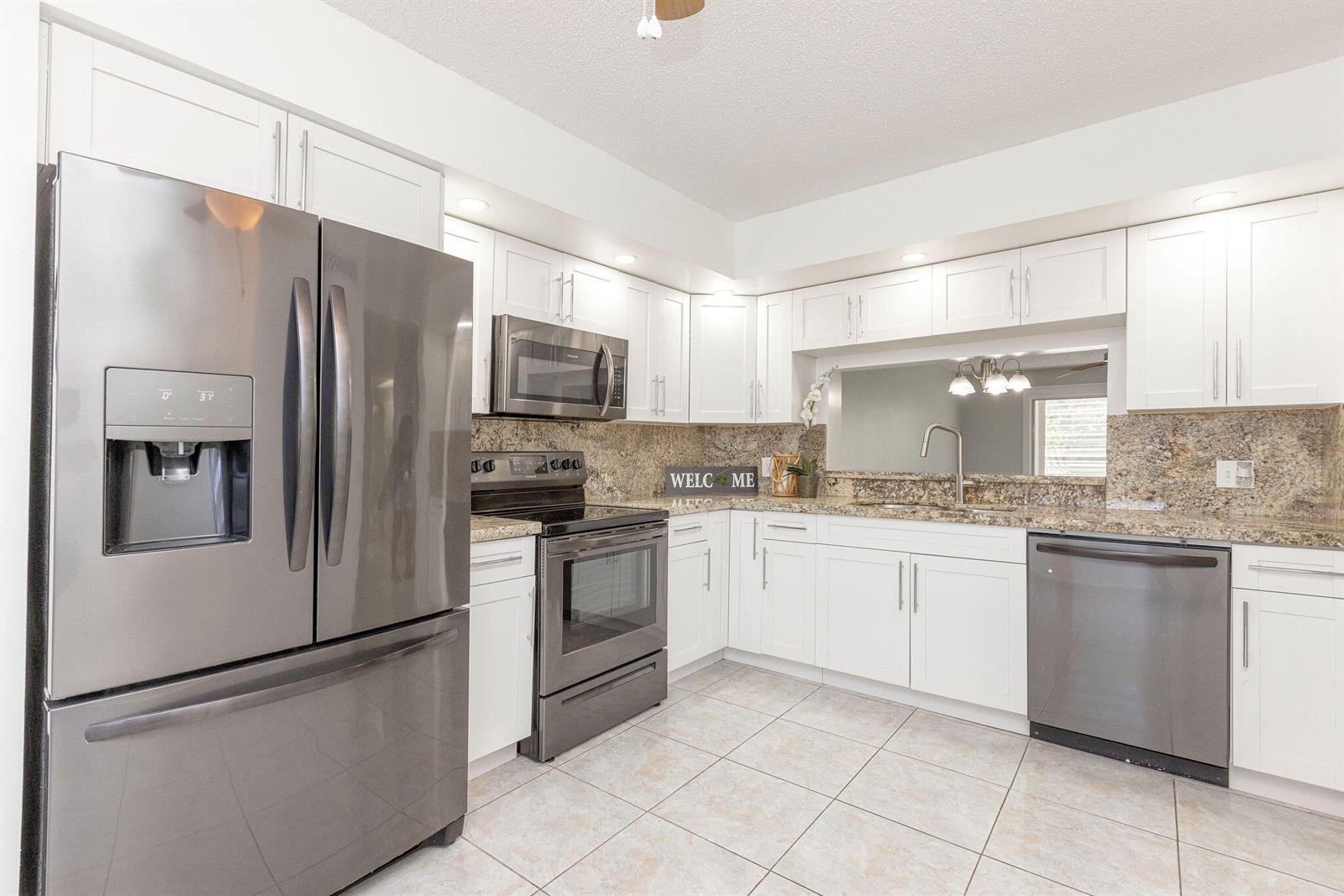 1000 SW 125TH Avenue # 207N, Pembroke Pines FL 33027
