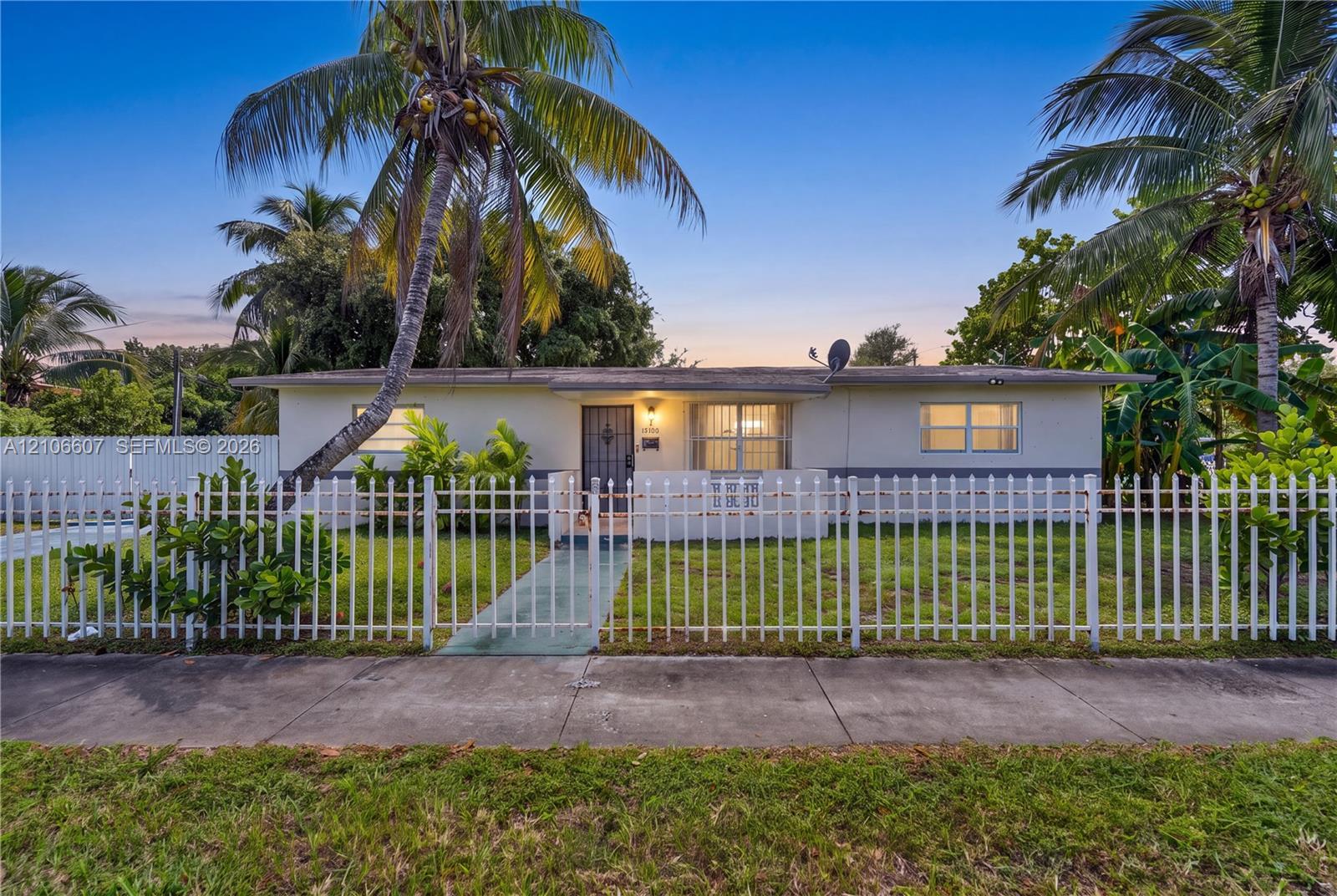 15380 NE 14th Ave, North Miami Beach FL 33162