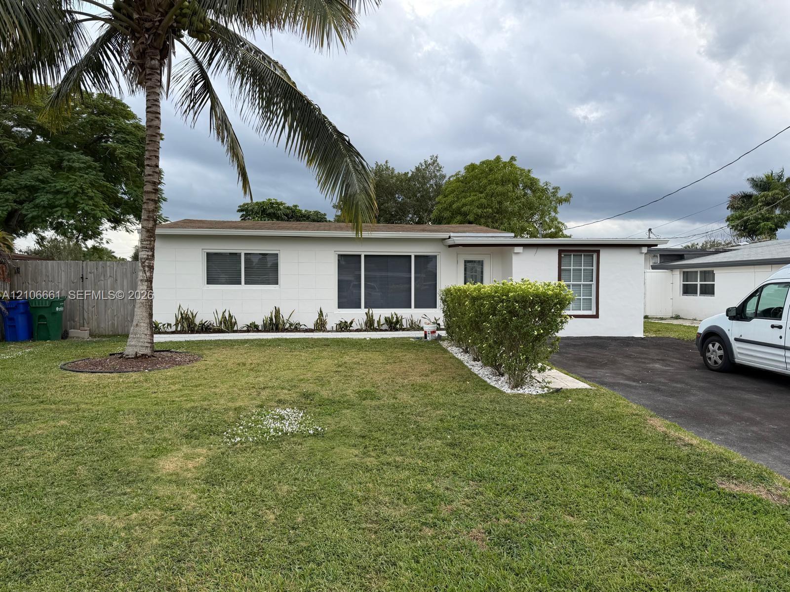6318 NW 24th Ct, Margate FL 33063