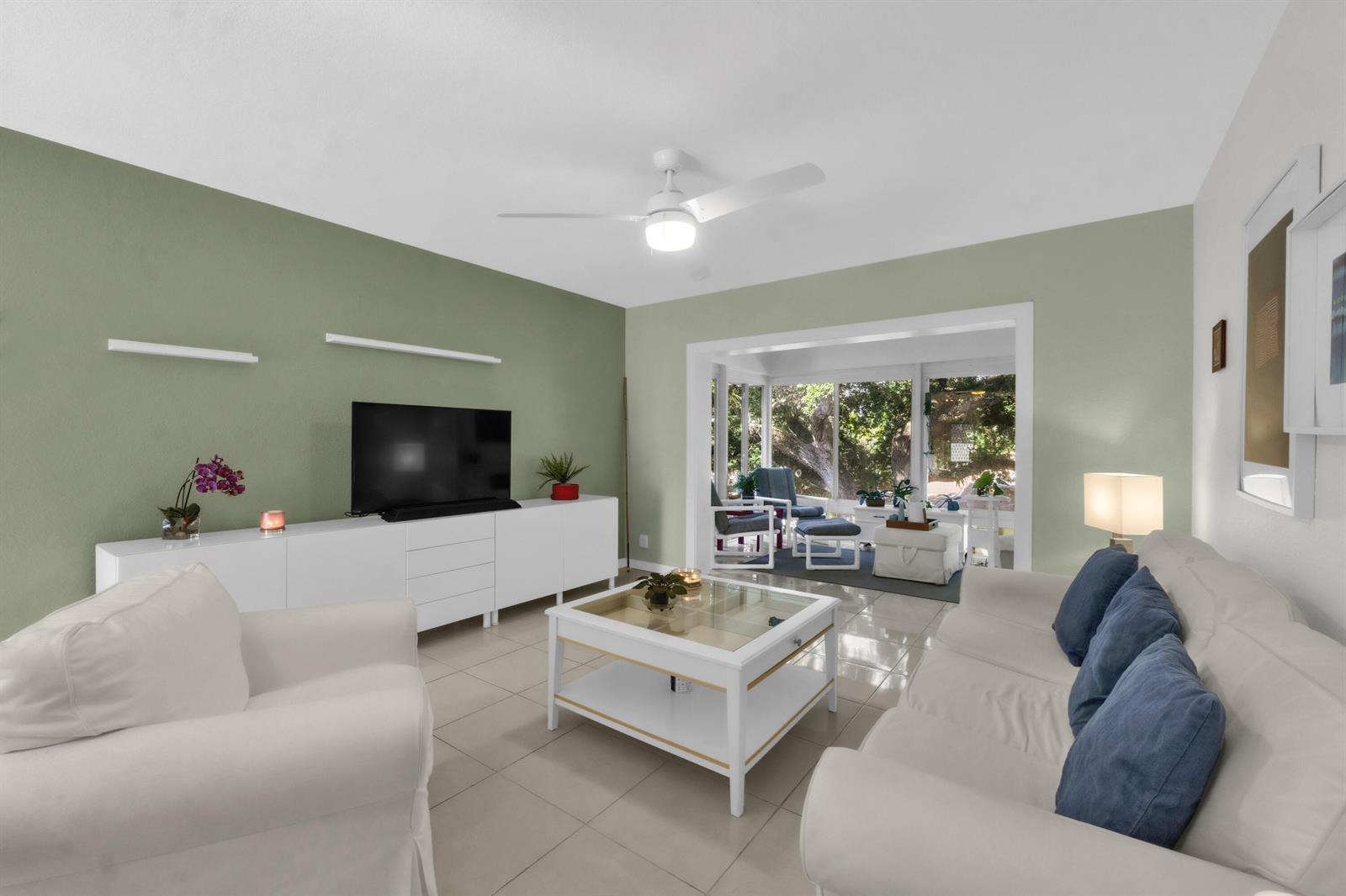 5141 W OAKLAND PARK Boulevard # 311, Lauderdale Lakes FL 33313